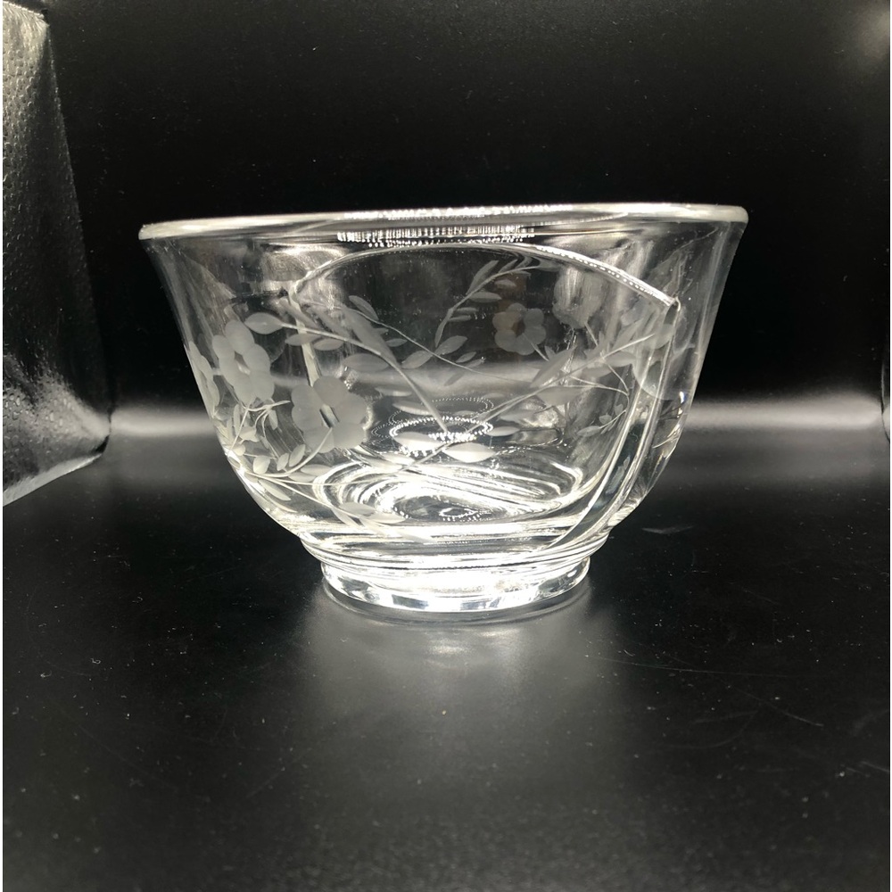VINTAGE ETCHED FLOWER HEISEY DIVIDED CANDY NUT RELISH DISH BOWL
